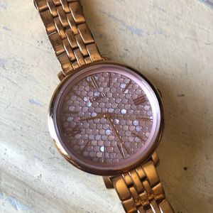 Rose gold fossil watch🌸